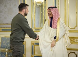 Опыт с дронами в обмен на оборонную поддержку: Украина хочет заключить соглашение о сотрудничестве с Саудовской Аравией