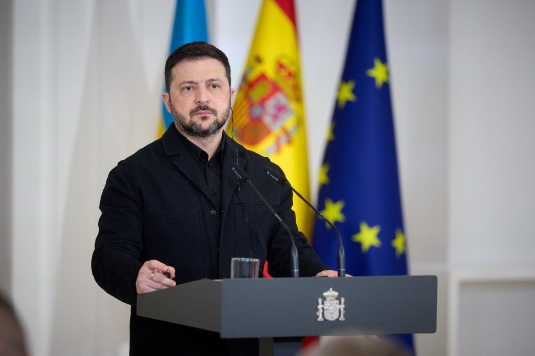 «Нам нужно»: Зеленский заговорил о передаче Украине ядерного оружия, как гарантии безопасности