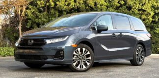 Комфортно, надежно, экономно: названы 4 лучших минивэна 2026 года (видео)