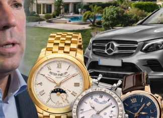 В Декларации нардепа из Одесской области нашли имение, швейцарские часы и роскошные авто