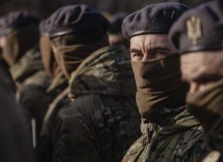 25 марта — День СБУ: чем удары «Альфы» при Евгении Хмаре отличаются от спецопераций Малюка