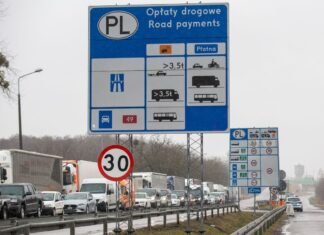 Ажиотаж на границе: в ГПСУ назвали причину очередей на въезд в Украину и дали совет