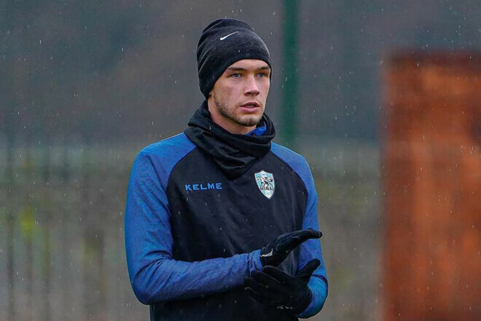 Драка Даниила Колесника с представителем ТЦК: суд изменил меру пресечения футболисту (видео)