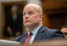 Трамп не планирует вводить войска в Иран, но США готовят все сценарии, — Уитакер