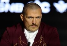 Усик намерен баллотироваться в президенты Украины