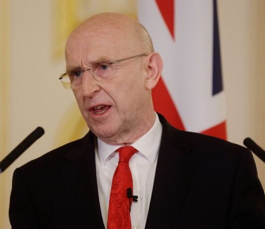 Британия поможет союзникам на Ближнем Востоке закрыть небо от атак Ирана