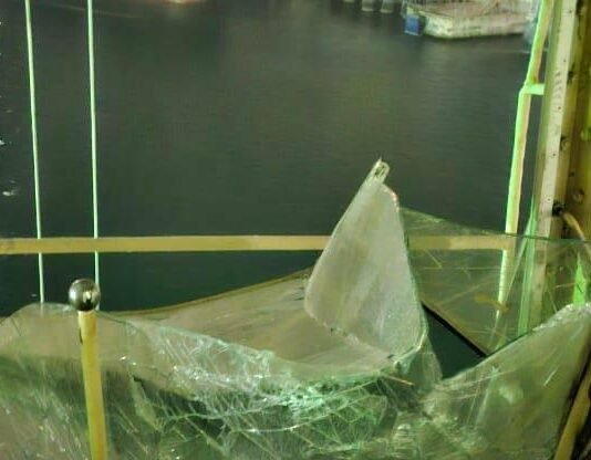 Ночная атака на экспорт Одесщины: вражеские дроны повредили два гражданских судна с зерном, — ФОТО