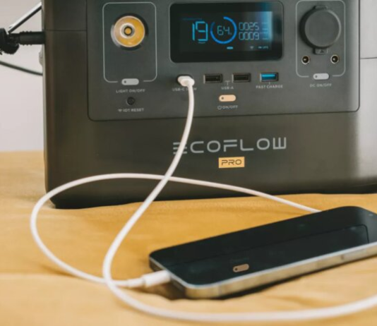 Блэкауты в Украине: как правильно выбрать зарядную станцию для квартиры