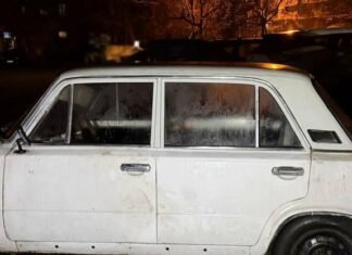 В Одессе юноша угнал авто, ограбил людей и сломал ногу охраннику, — ФОТО