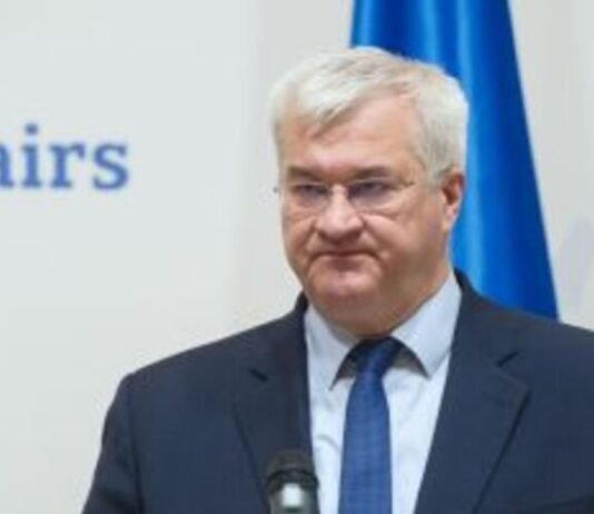 Атака на роддом в Одессе вызвала резкую реакцию Сибиги