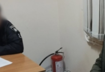 В Одесской области мужчина силой удерживал двух женщин