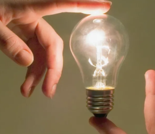 Энергетики предупредили об отключении света в Одессе и области