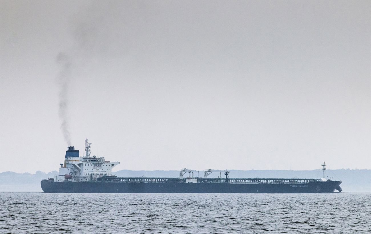 В ЕС обсуждают ужесточение санкций против теневого флота РФ: под удар попадут порты