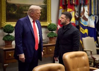 Зеленский хотел подарить Трампу iPad с трансляцией войны, но тот не пришел, — FT