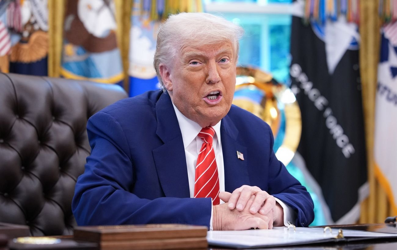 «Можем вечно воевать»: Трамп заявил о почти безграничных запасах оружия у США