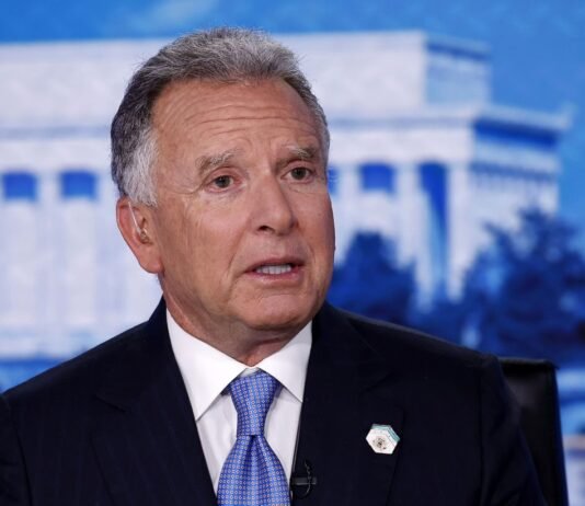 Уиткофф и Кушнер отменили запланированный визит в Израиль, — СМИ