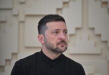 Зеленский отреагировал на смерть патриарха Филарета