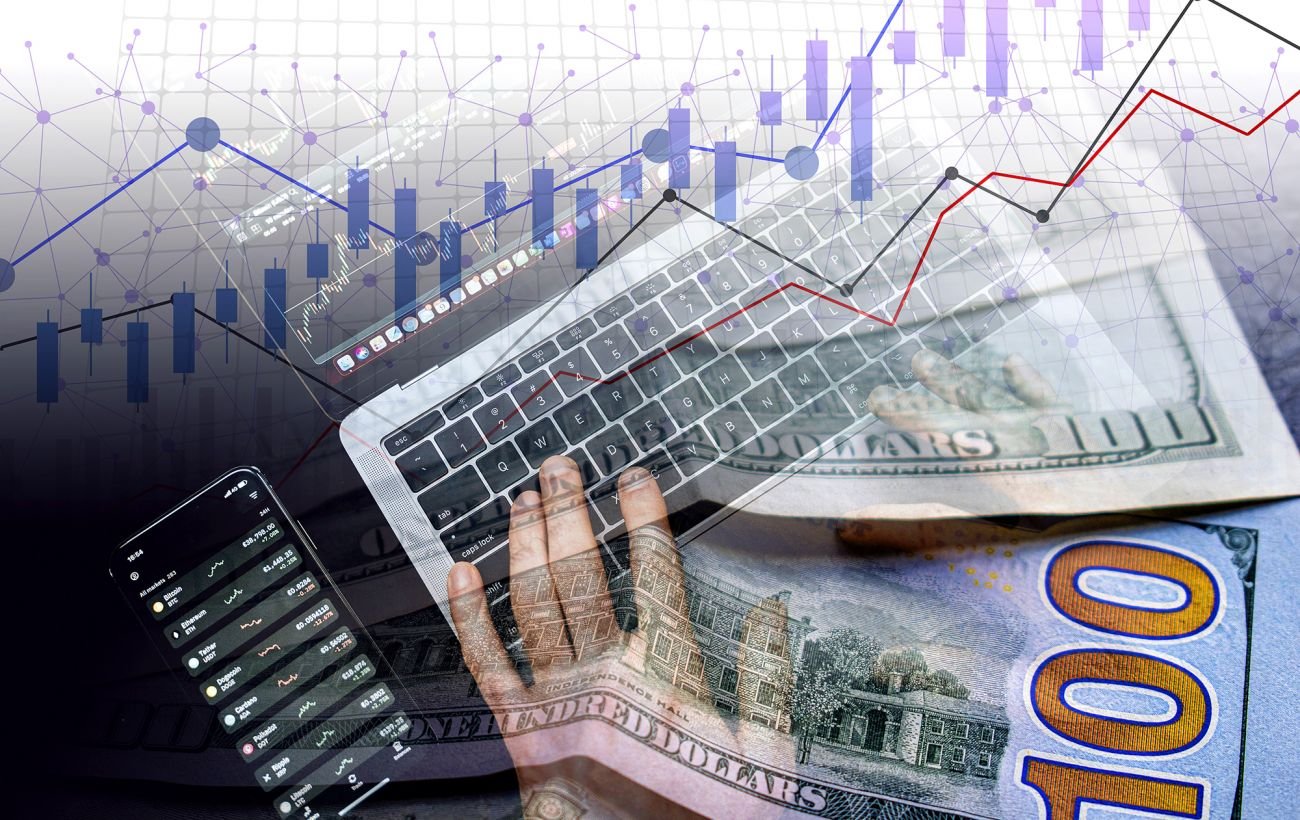 Доллар и евро сбрасывают в цене: курс валют в обменниках и банках на 27 марта