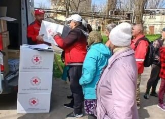 Волонтеры Одессы объединились для помощи пострадавшим от атаки РФ, — ФОТО