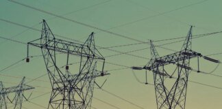 Вражеские атаки обесточили часть 5 областей, графики до конца суток