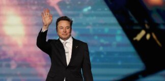 Маск продвигает план производства чипов Terafab, просит поставщиков действовать "со скоростью света" — СМИ