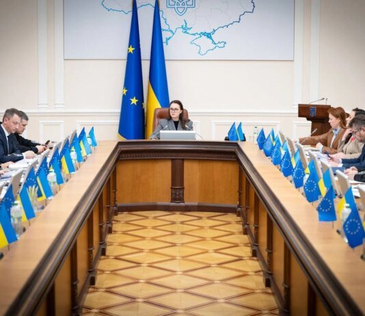 Кабмин планирует отменить графики отключения света в ближайшие дни — Свириденко