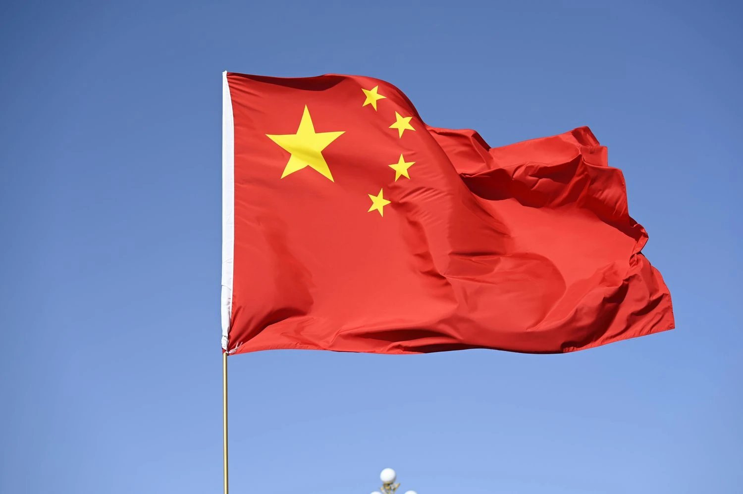 Китай требует от ЕС исключить свои компании из санкций против России