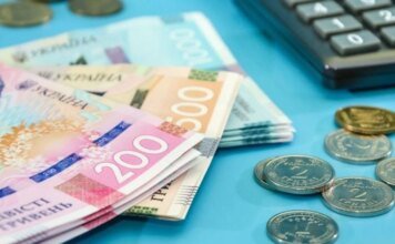 В Украине более 14 тыс. ремонтников получат по 20 тыс. гривен доплаты за февраль