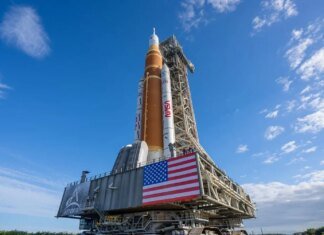 «Артемида II» вышла на орбиту, далее NASA готовит экипаж к маневру вокруг Луны