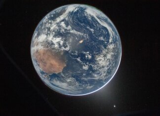 NASA опубликовало новое фото Земли из глубокого космоса, сделанное кораблем Orion