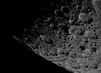 Закат Земли и солнечное затмение — NASA опубликовало первые снимки с пролета мимо Луны