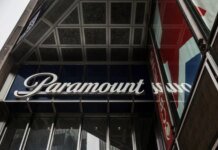 Paramount привлекла $49 млрд долга для сделки с Warner Bros на $111 млрд