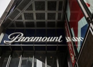 Paramount привлекла $49 млрд долга для сделки с Warner Bros на $111 млрд