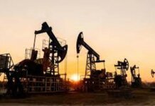 США могут продлить разрешение на покупку российской нефти — СМИ