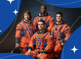 Экипаж Artemis II возвращается с Луны и готовится к приводнению