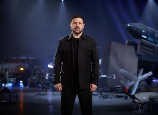 Каждая новая украинская разработка сокращает дистанцию до мира – Зеленский по случаю Дня украинского оружейника