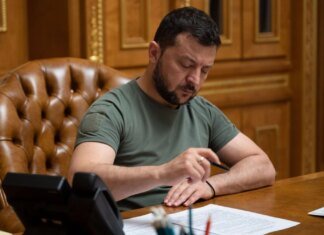 Зеленский подписал закон из пакета МВФ о военном сборе на три года после войны