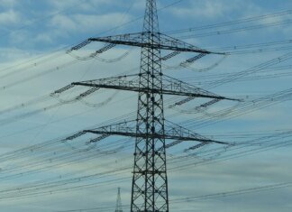 россия атаковала энергетику и вызвала перебои со светом в 7 областях