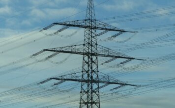 россия атаковала энергетику и вызвала перебои со светом в 7 областях