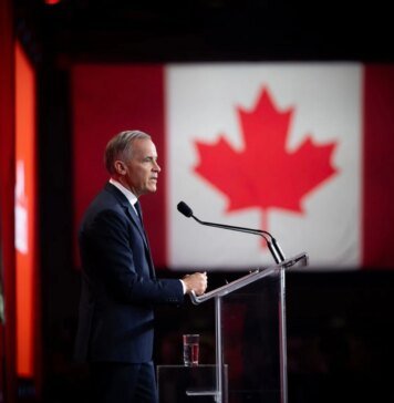 Премьер Канады заявил, что не стоит просто надеяться на "возвращение США к норме"