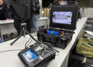 Украина впервые внедряет универсальную наземную станцию для оптоволоконных дронов в армии – Федоров