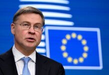 Комиссар ЕС: первый транш из €90 млрд Украине должен поступить до конца мая — начала июня