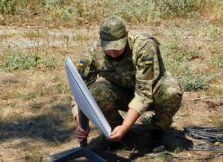 Войска РФ все чаще обходят блокировку Starlink через аккаунты граждан Украины – СМИ
