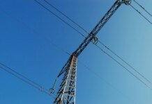 Перебои со светом в 13 областях из-за вражеских атак и непогоды