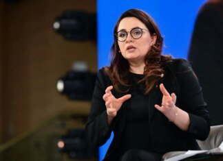 Закупки, цены и строительство возле аэродромов — Свириденко разъяснила решения "строительного Кабмина"
