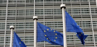 Украина сталкивается с риском ужесточения условий для кредита ЕС на €90 млрд — Bloomberg