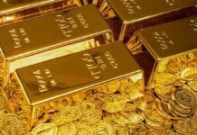 Золото падает после решения ФРС, а война в Иране усиливает давление на рынок