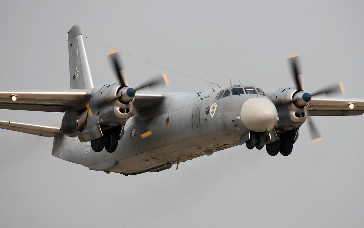 Крушение самолета Ан-26 в Крыму: появился первый некролог о погибшем российском офицере, который был на борту (фото)