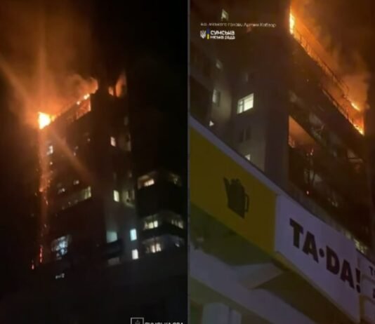 Россияне атаковали Сумы беспилотниками: пылает многоэтажка, людей эвакуируют из домов (видео)