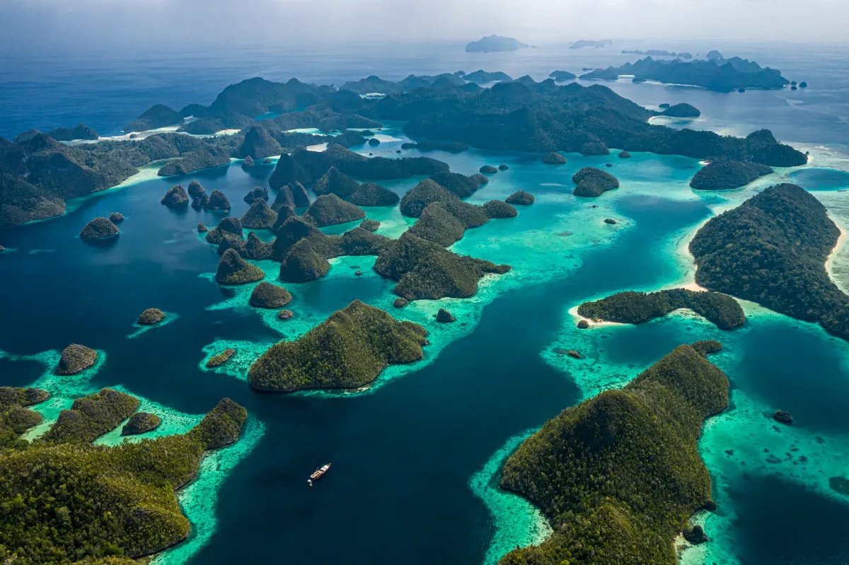 Последний рай на Земле: на 1500 островах живут те, кого не встретишь больше нигде на планете